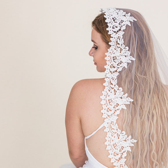 The Mantilla Company Antonia Ivory Lace Veil | Spanish Lace Wedding Mantilla Gathered Blusher / Floor