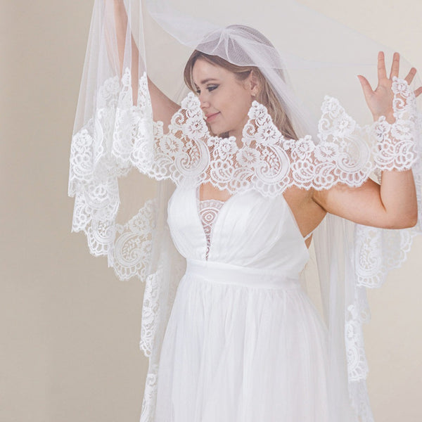 regina lace mantilla veil with blusher