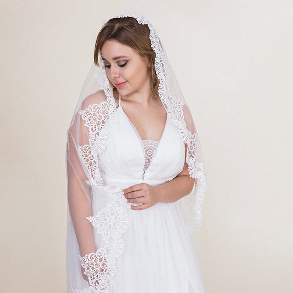 silvia mantilla style bridal veil