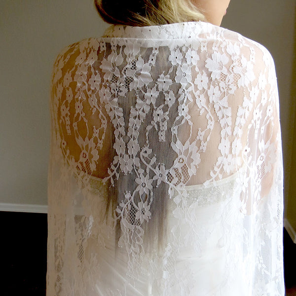 rectangular mantilla veil for bride and groom 